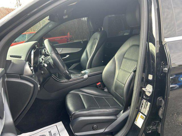 used 2020 Mercedes-Benz GLC 300 car, priced at $21,286