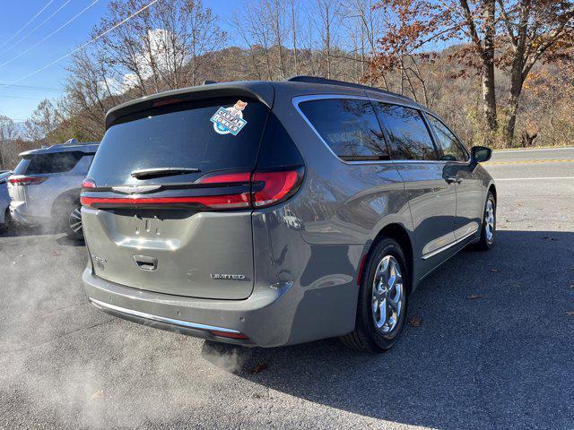 used 2022 Chrysler Pacifica car, priced at $32,987