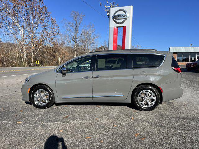 used 2022 Chrysler Pacifica car, priced at $32,987