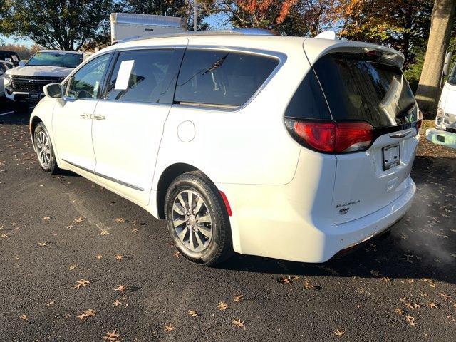 used 2020 Chrysler Pacifica car, priced at $18,495