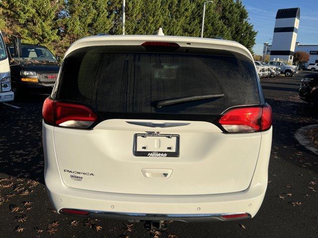 used 2020 Chrysler Pacifica car, priced at $18,495