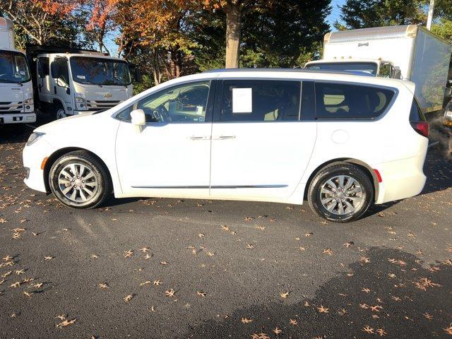 used 2020 Chrysler Pacifica car, priced at $18,495