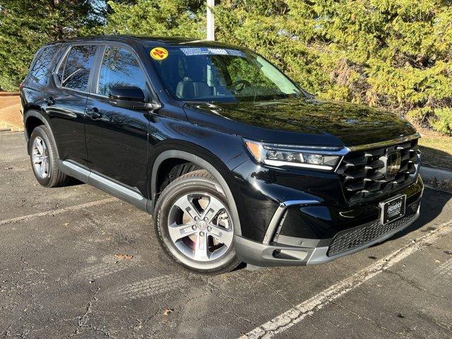 used 2024 Honda Pilot car, priced at $39,995