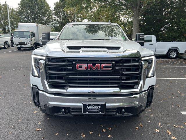 new 2025 GMC Sierra 2500 car, priced at $70,888