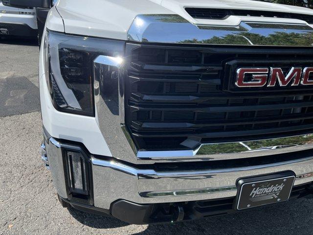 new 2025 GMC Sierra 3500 car, priced at $72,301