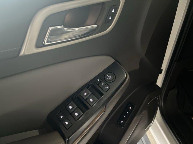 used 2019 GMC Yukon car, priced at $38,708