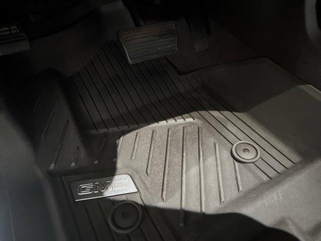 used 2019 GMC Yukon car, priced at $38,708