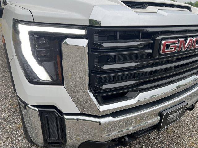 new 2025 GMC Sierra 2500 car, priced at $53,443