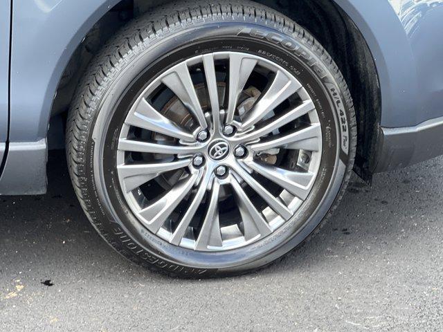 used 2021 Toyota Venza car, priced at $25,295