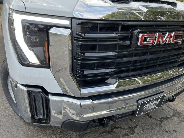 new 2024 GMC Sierra 2500 car, priced at $47,281