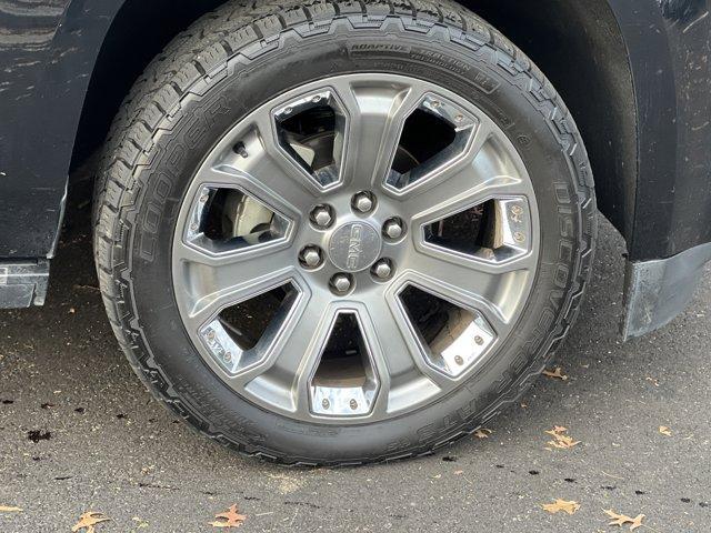 used 2016 GMC Yukon XL car, priced at $23,646