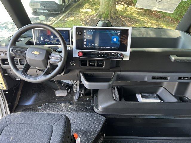 new 2025 Chevrolet BrightDrop 400 car, priced at $58,535