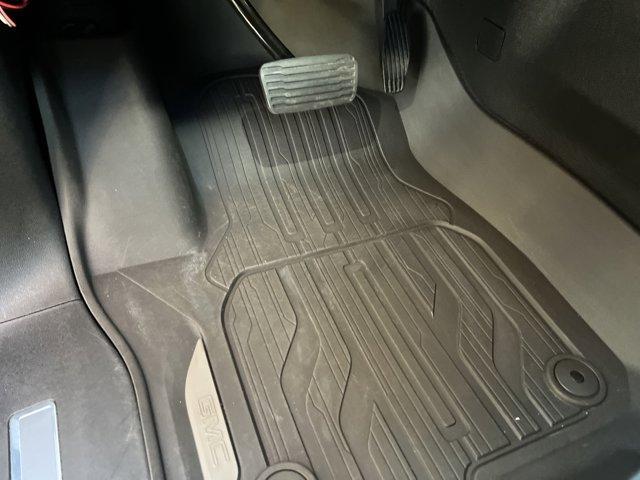 used 2023 GMC Yukon car, priced at $76,895