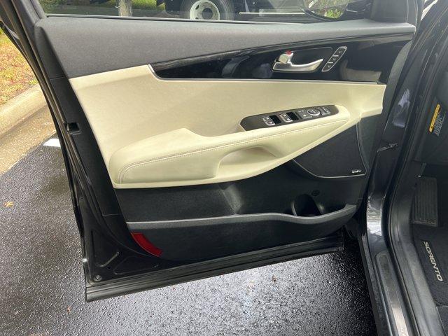 used 2017 Kia Sorento car, priced at $15,595