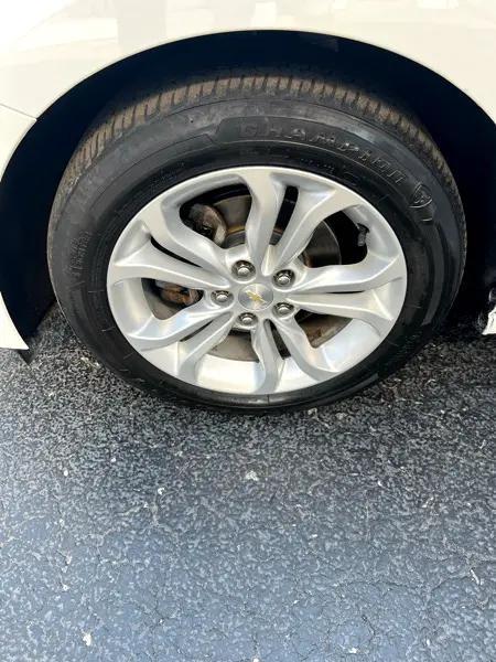 used 2019 Chevrolet Cruze car, priced at $12,689