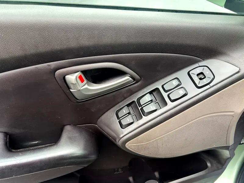 used 2010 Hyundai Tucson car, priced at $6,498