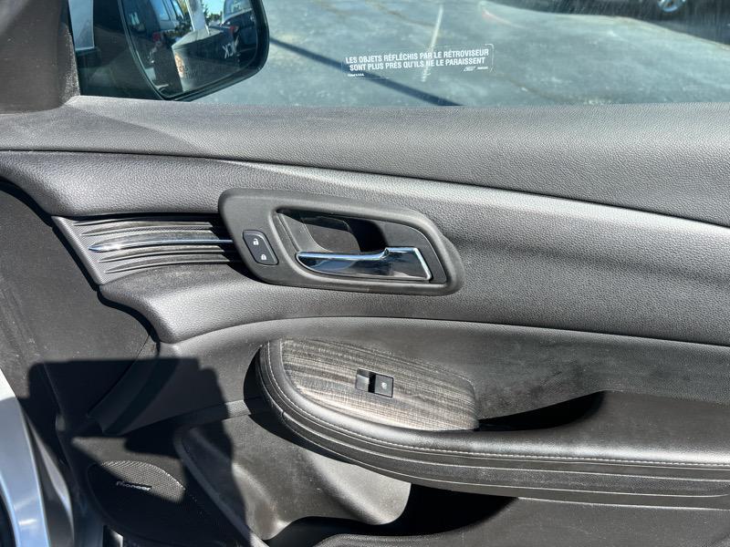 used 2015 Chevrolet Malibu car, priced at $10,889