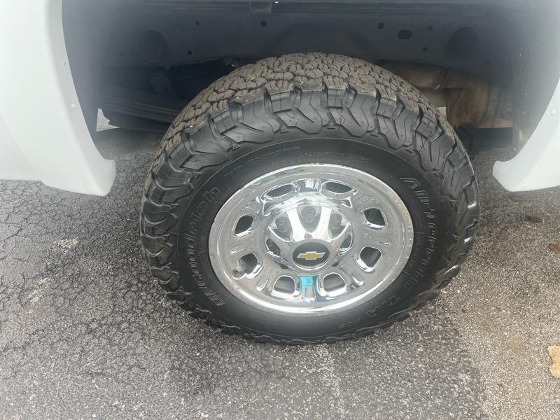 used 2014 Chevrolet Silverado 2500 car, priced at $14,789