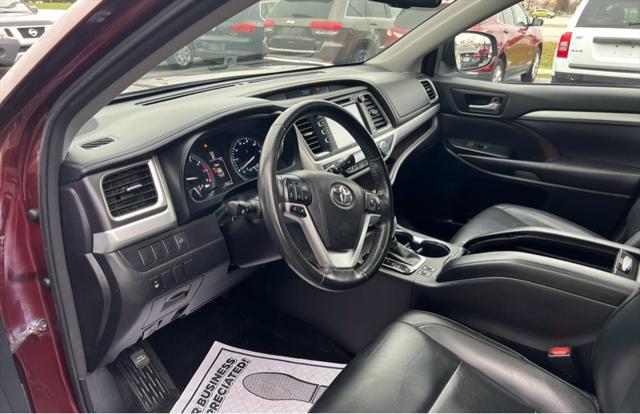 used 2016 Toyota Highlander car, priced at $19,697