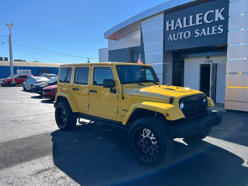used 2015 Jeep Wrangler Unlimited car, priced at $16,989