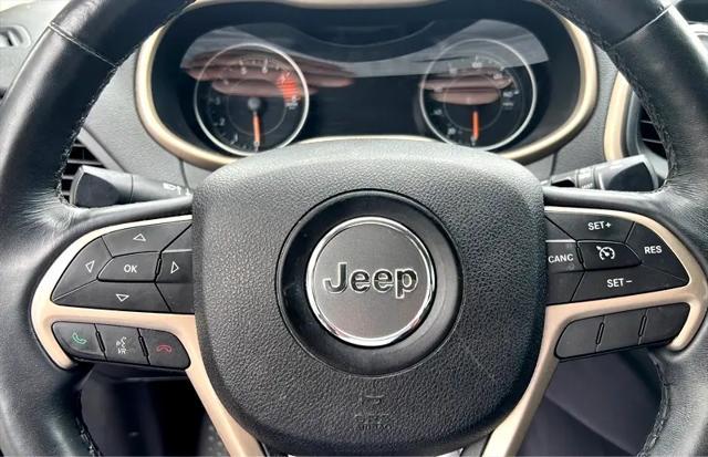 used 2016 Jeep Cherokee car, priced at $14,497