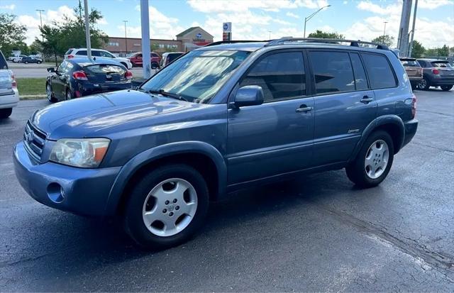 used 2006 Toyota Highlander car, priced at $7,297