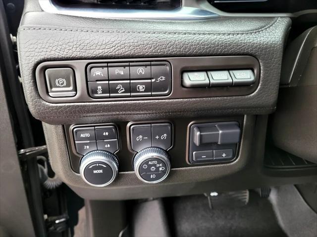 used 2022 GMC Yukon XL car, priced at $65,995