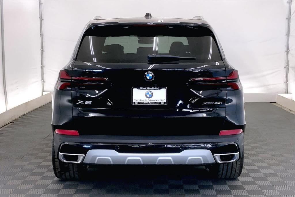 new 2025 BMW X5 car, priced at $70,275