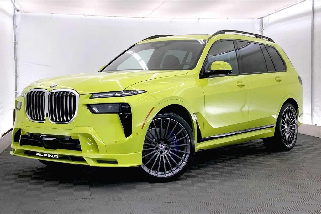 new 2025 BMW X7 car, priced at $164,645