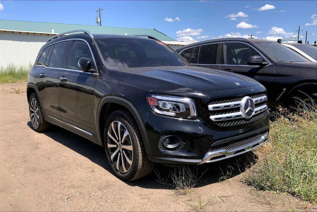 used 2022 Mercedes-Benz GLB 250 car, priced at $26,897