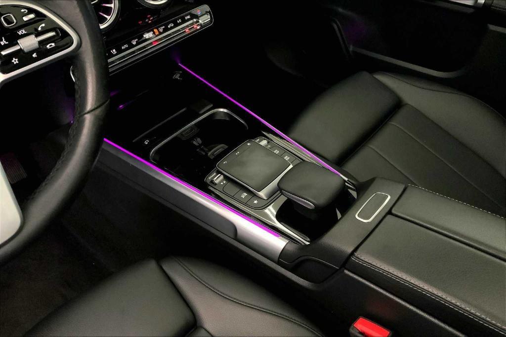 used 2022 Mercedes-Benz GLB 250 car, priced at $24,919