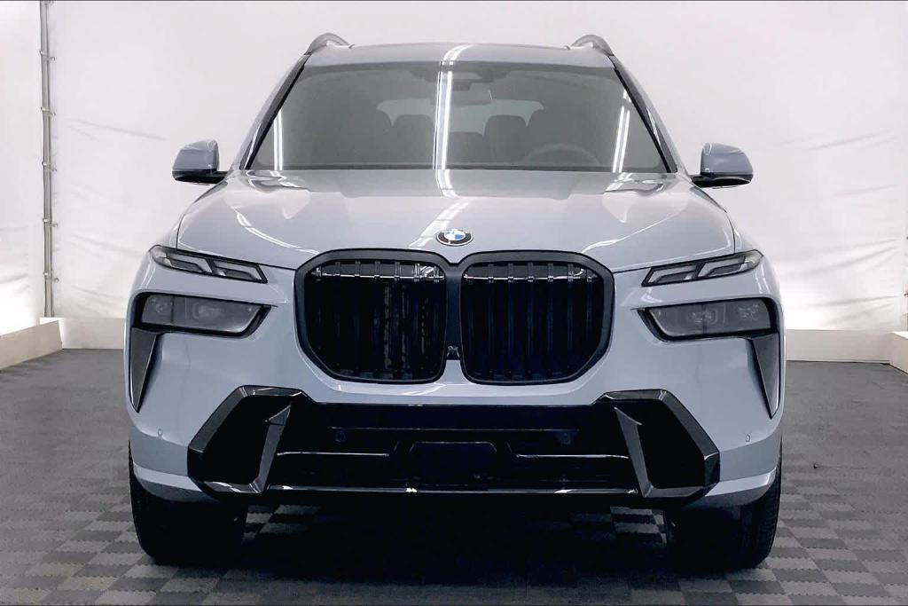 new 2026 BMW X7 car, priced at $97,715