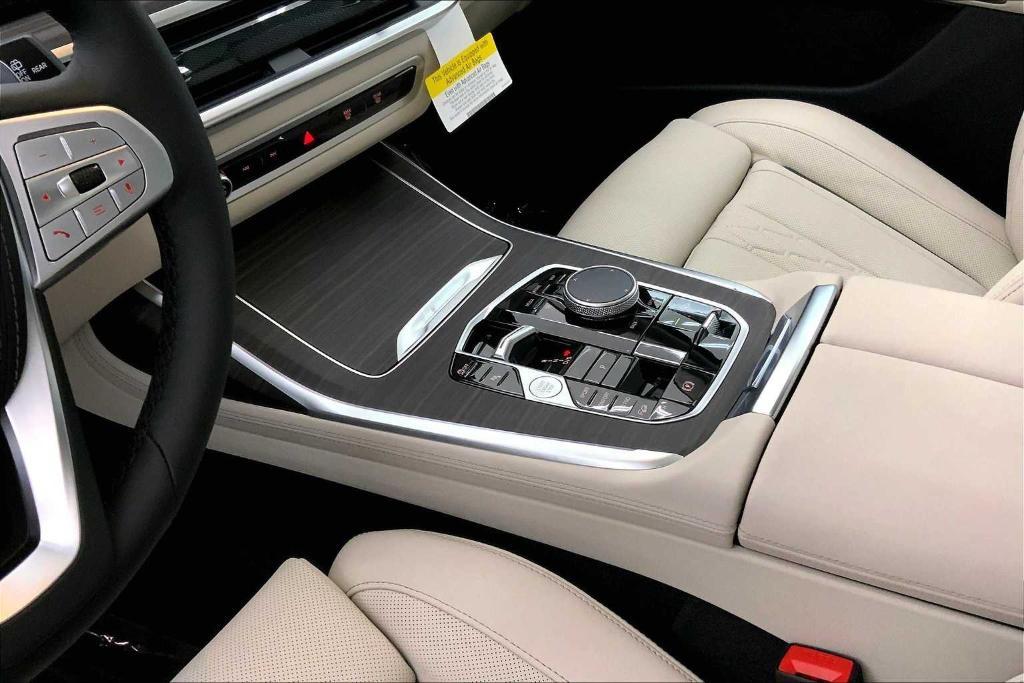 new 2026 BMW X7 car, priced at $98,160
