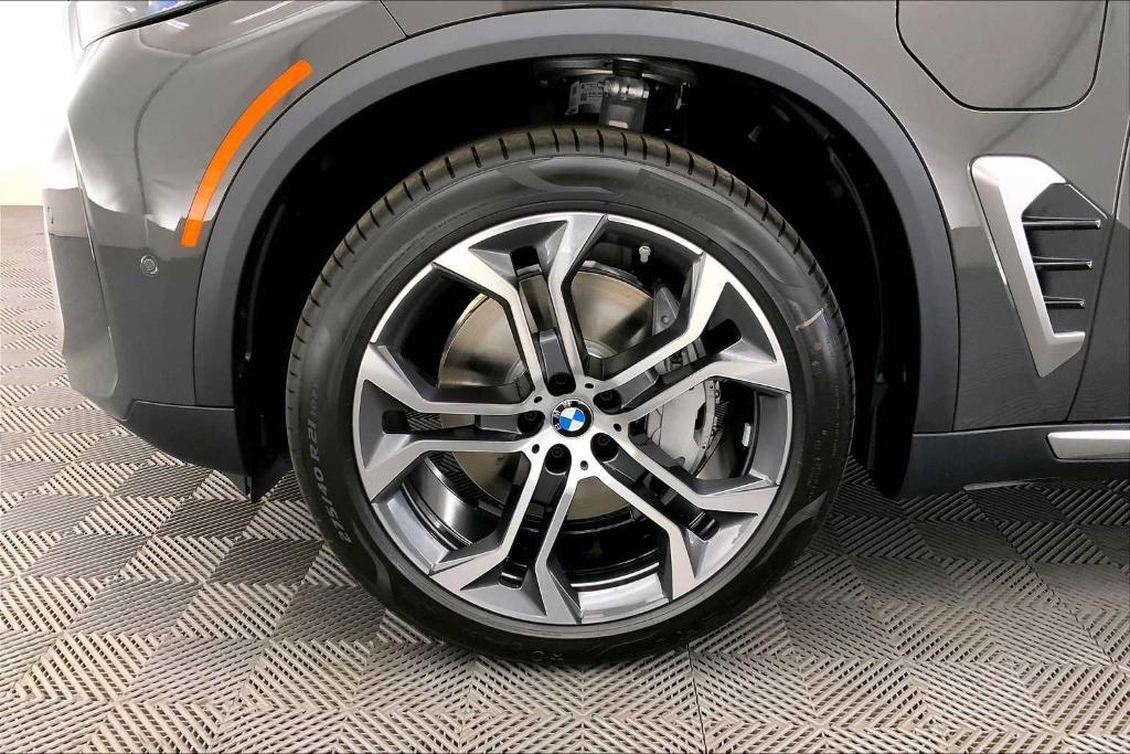 new 2026 BMW X5 PHEV car, priced at $79,640