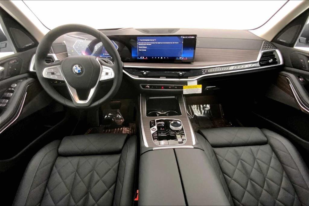 new 2026 BMW X7 car, priced at $96,080