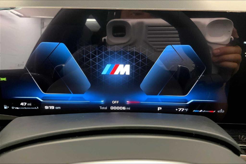 new 2026 BMW X7 car, priced at $125,575