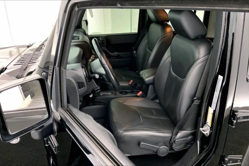 used 2015 Jeep Wrangler Unlimited car, priced at $19,646