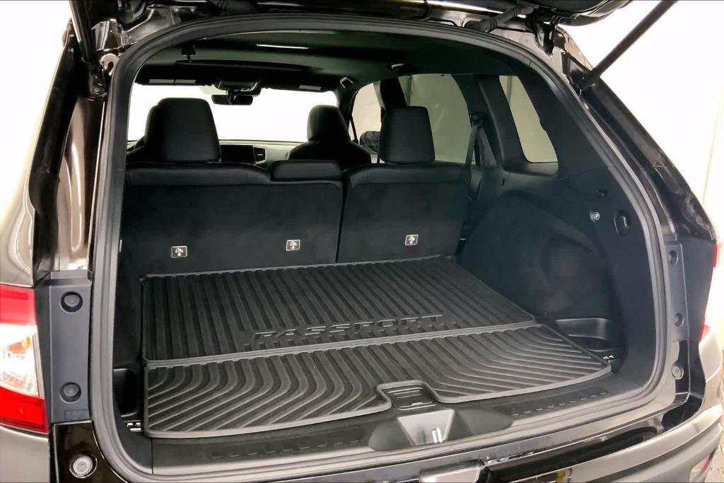 used 2021 Honda Passport car, priced at $26,619