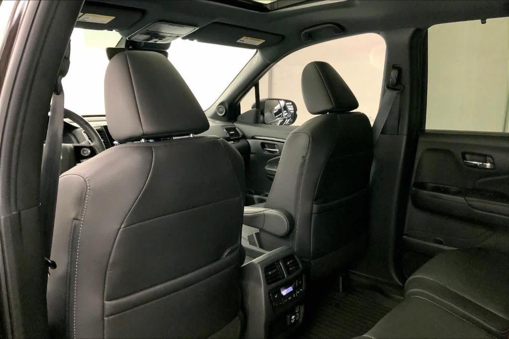 used 2021 Honda Passport car, priced at $26,619