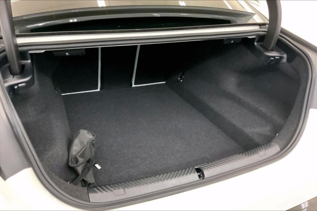 used 2026 BMW M5 car, priced at $124,495