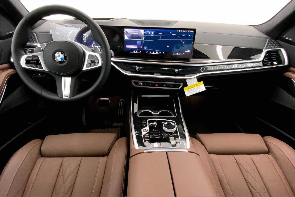 new 2026 BMW X7 car, priced at $102,935