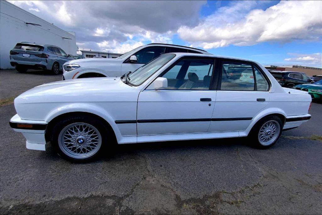 used 1991 BMW 325 car, priced at $26,996