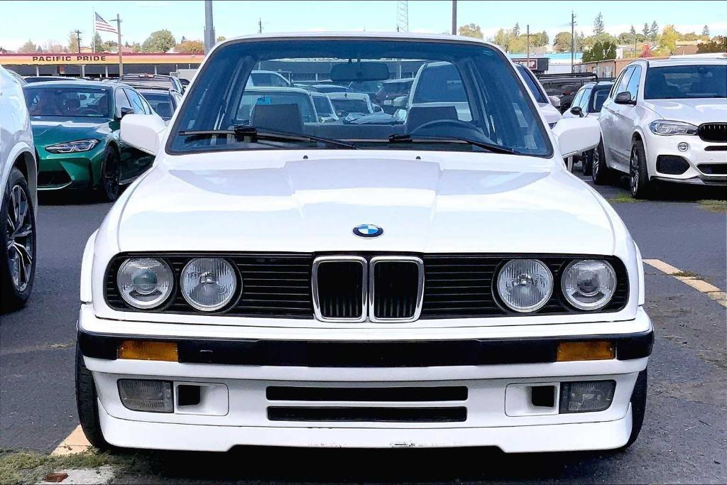 used 1991 BMW 325 car, priced at $26,996