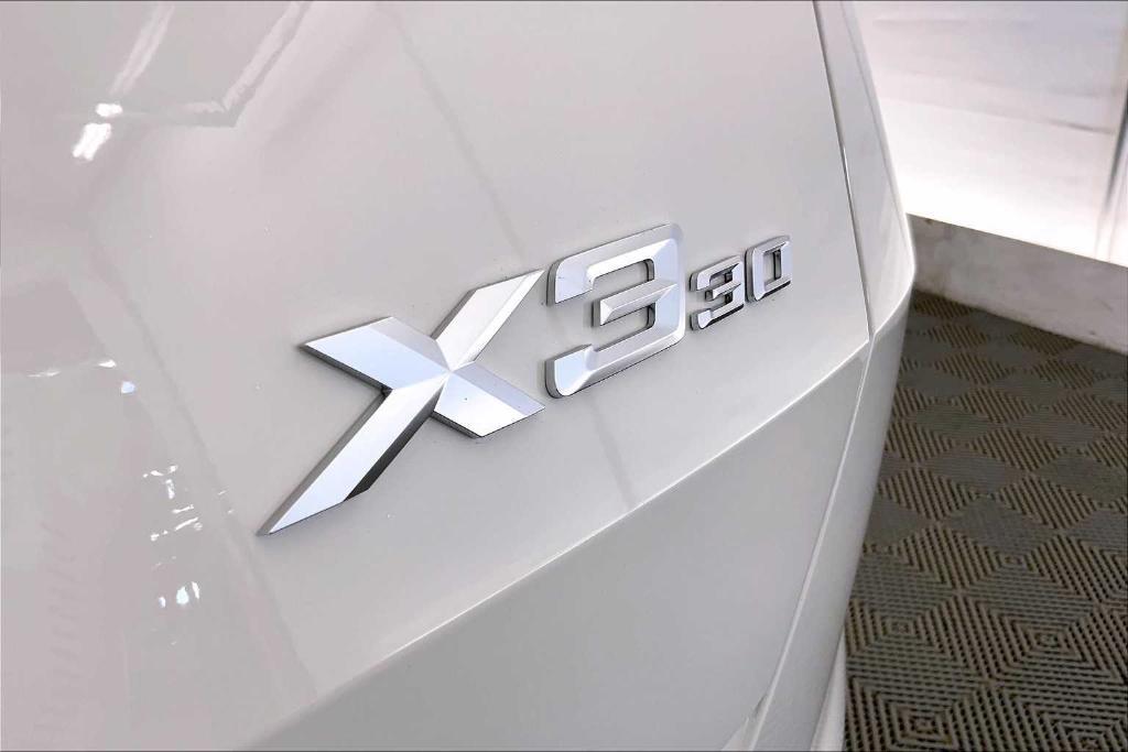 new 2025 BMW X3 car, priced at $52,675