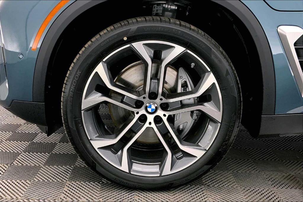 new 2025 BMW X5 PHEV car, priced at $76,910