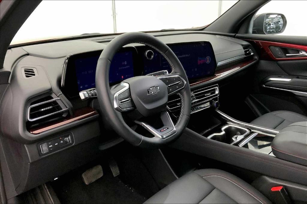 used 2024 Chevrolet Traverse car, priced at $51,030