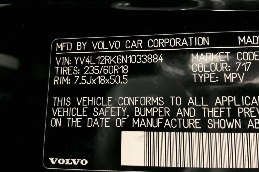 used 2022 Volvo XC60 car, priced at $34,517