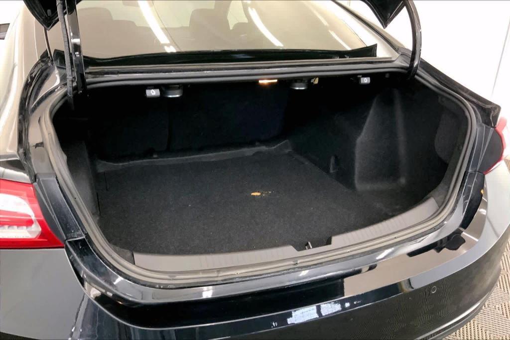 used 2024 Chevrolet Malibu car, priced at $23,404