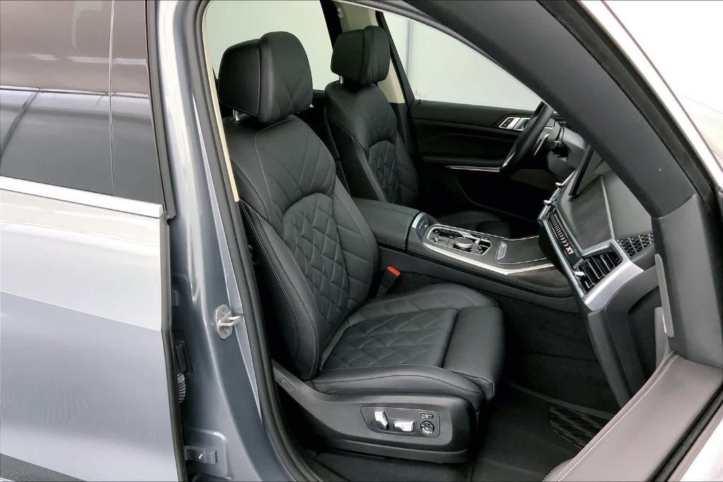 used 2024 BMW X7 car, priced at $79,000