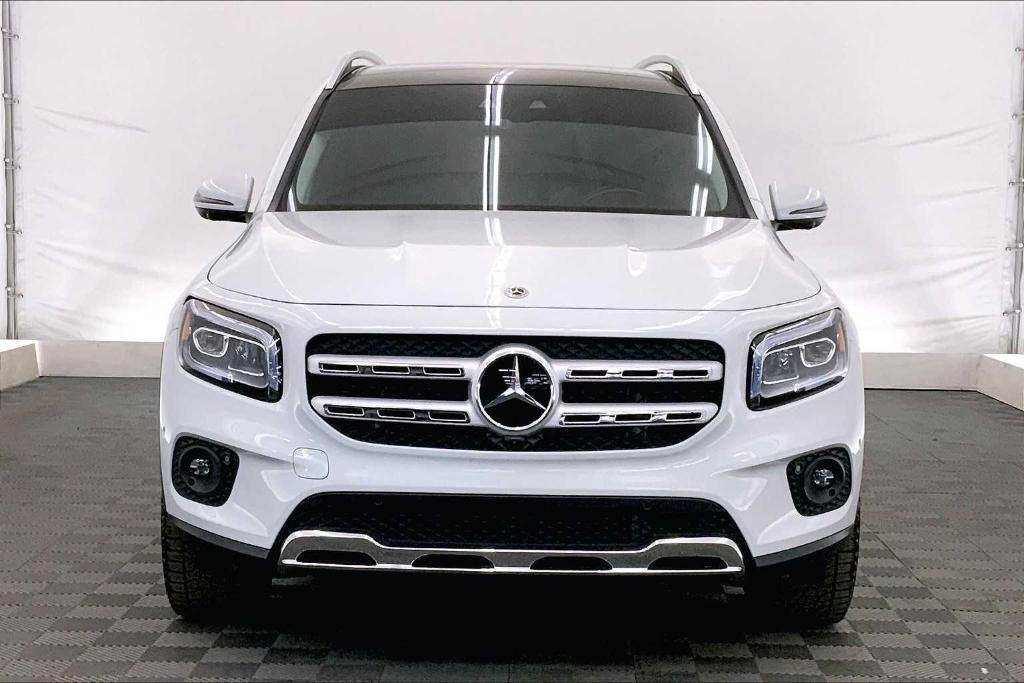 used 2023 Mercedes-Benz GLB 250 car, priced at $40,141